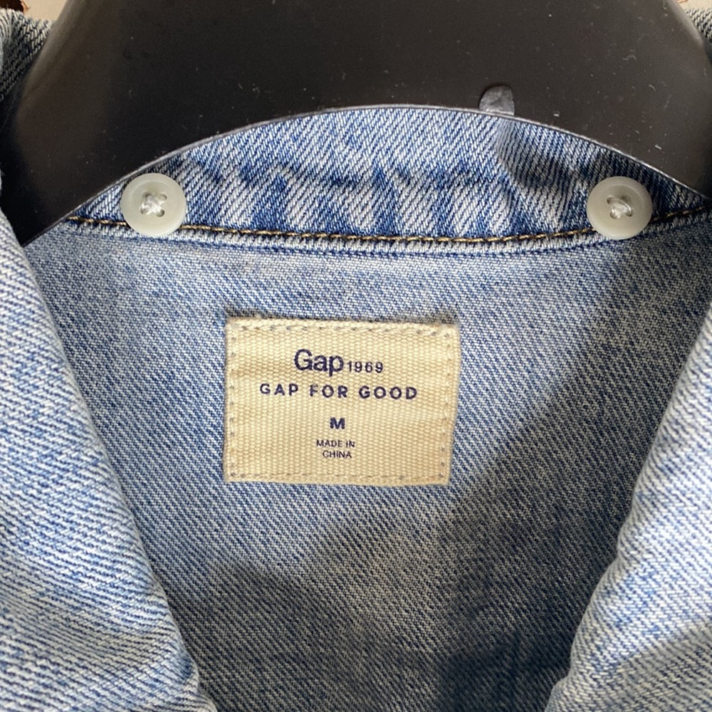 Gap Cropped Jean Jacket Medium - image 3